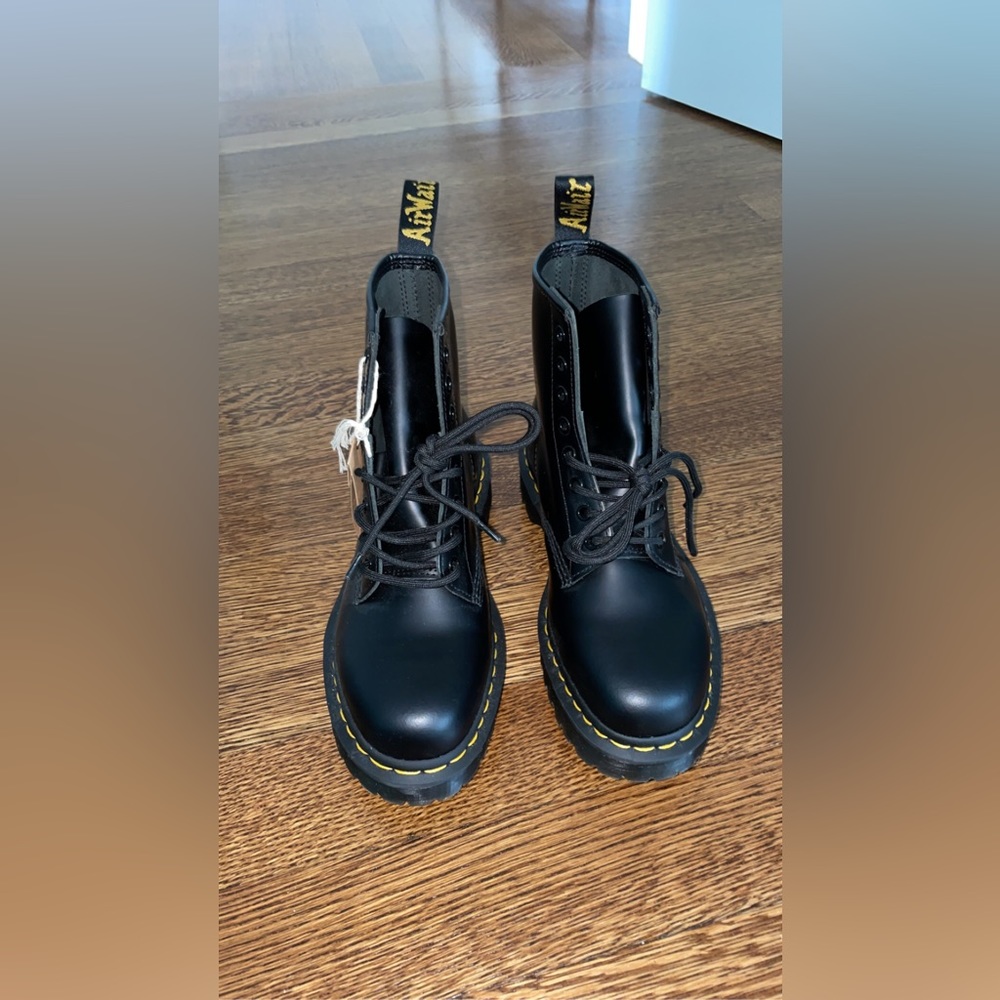 ❌SOLD❌ Dr Martens 1460 BEX SMOOTH LEATHER PLATFORM BOOTS